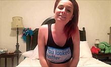 Ægte amatør rødhåret stripper nøgen på webcam