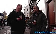 HD-video av en holländsk prostituerad som ger muntlig njutning i höga klackar