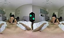 VR - Pareja cachonda en una acción caliente de vapor en la cama