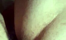 Mężczyzna dzieli się swoim doświadczeniem analnym z bykiem w domowym filmie
